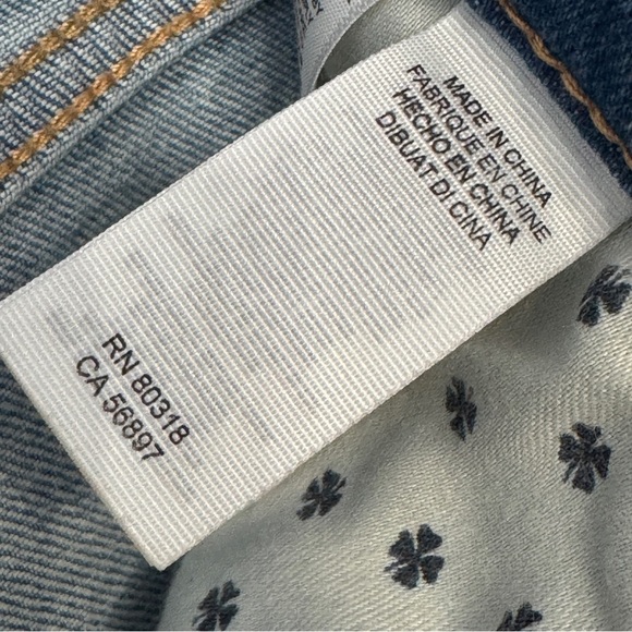 Lucky Brand Bridgette High Rise Bootcut Jeans Size 2 / 26 Light Wash Slit Hem - Picture 7 of 9